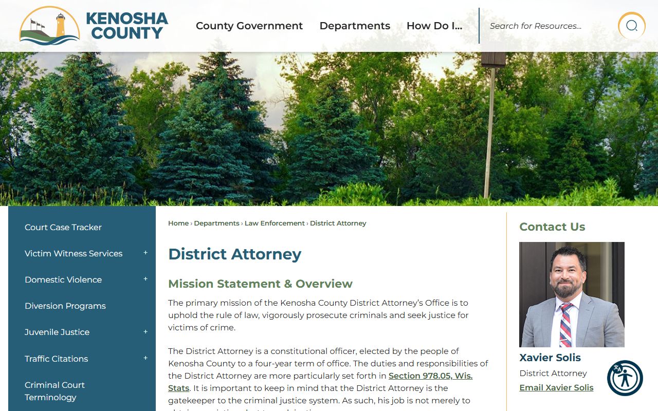 Kenosha County District Attorney page with prosecution duties and contact details